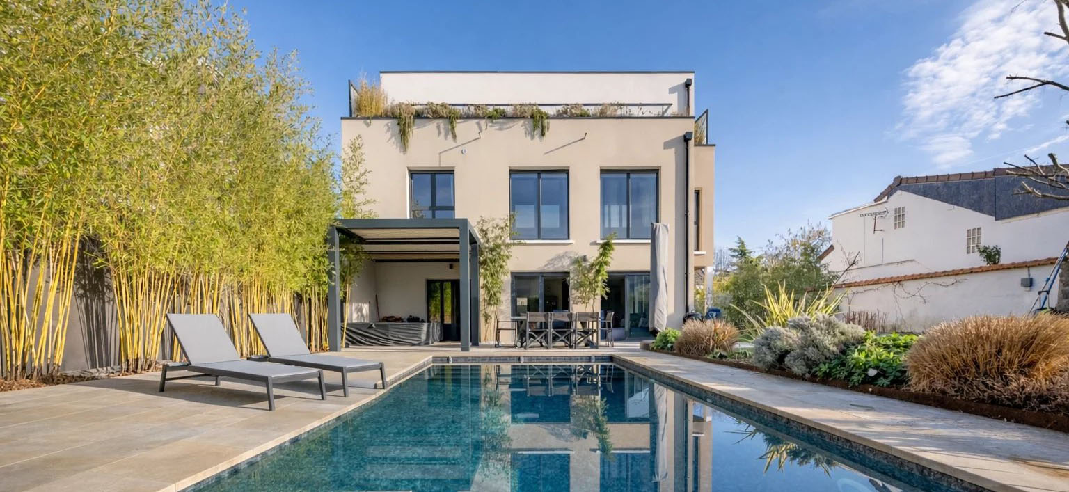 Découvrir cette propriété: Saint-Maur-des-Fossés - France - Maison, 8 pi&egrave;ces, 6 chambres - Slideshow Picture 1